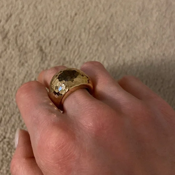 Statement Ring - Picture 3 of 4